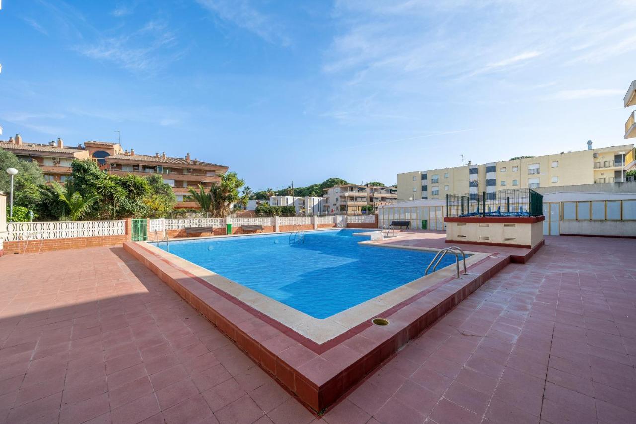 Hauzify I Apartaments Reddis Cambrils Bagian luar foto